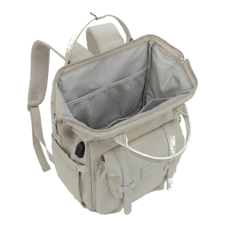 Que mettre dans son sac à langer : la checklist complète